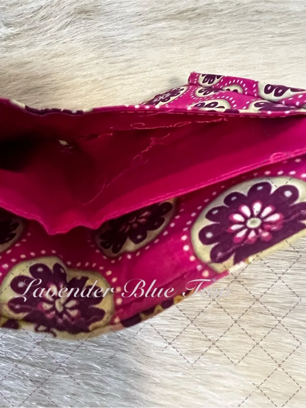 VERA BRADLEY Very Berry Paisley 2010 Trifold Euro Wallet Pink Purple Y2K